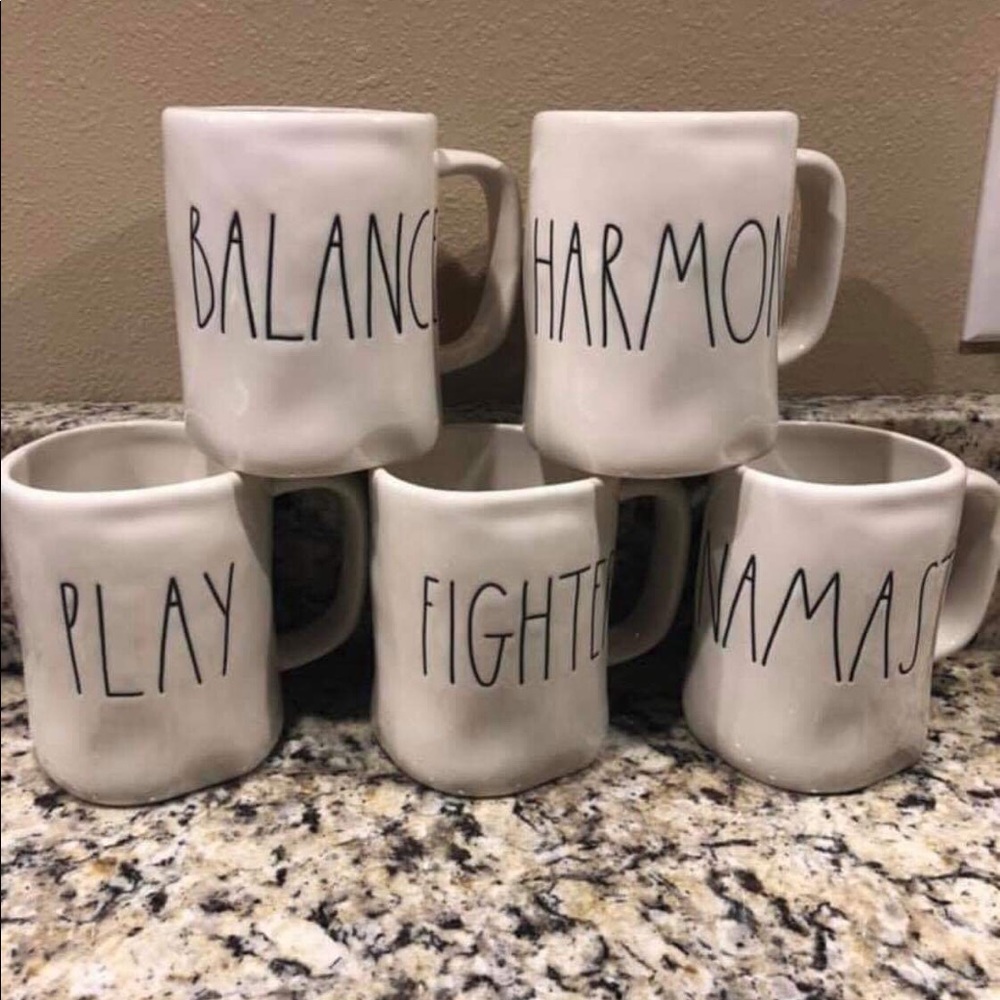 Rae Dunn mugs